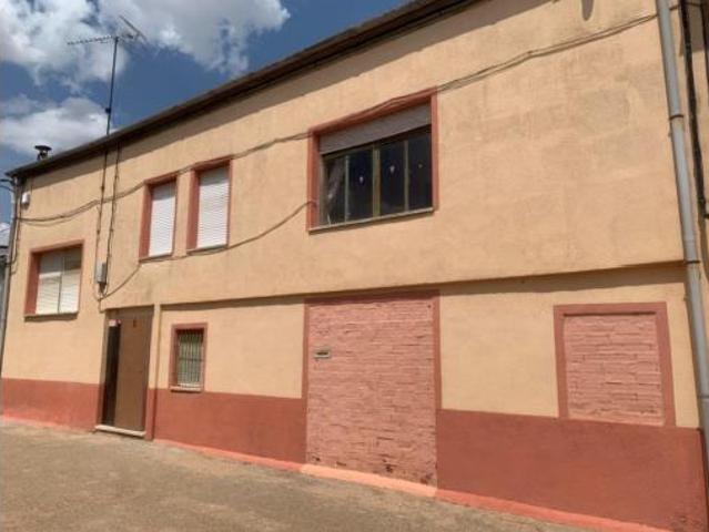Casa en venta en Morales De Toro, Castilla y León
