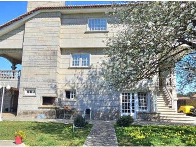 Casa en venta en Mos, Vigo