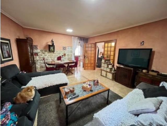 Casa en venta en Mucientes, Castilla y León