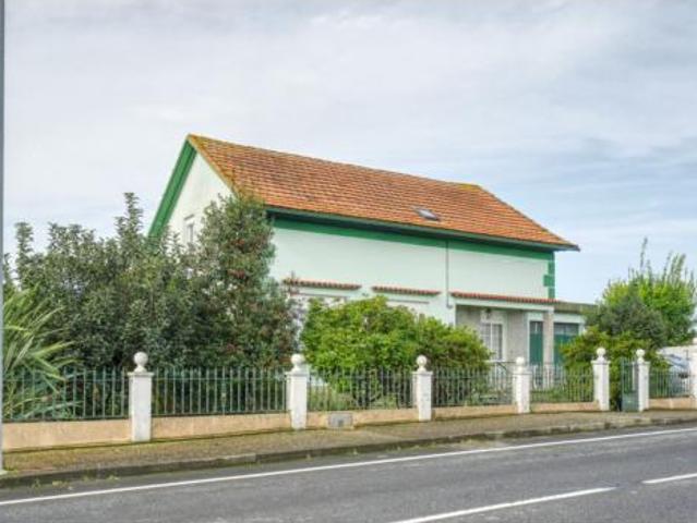 Casa en venta en Ferrol, Galicia
