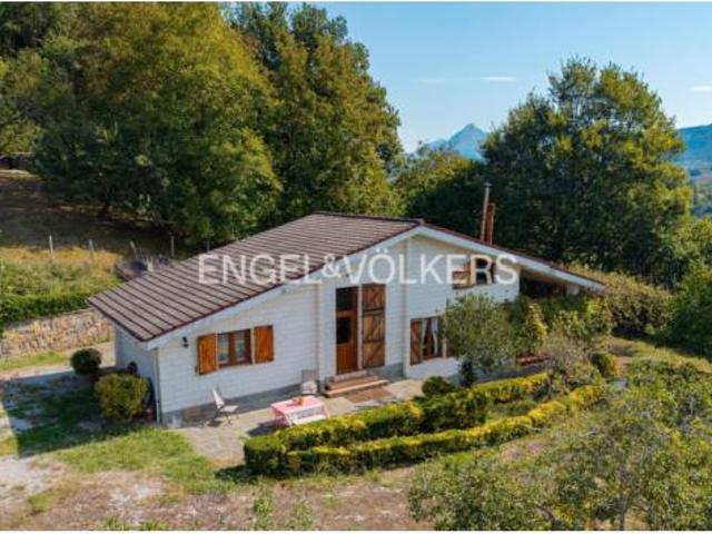 Casa en venta en Mutiloa, Guipúzcoa