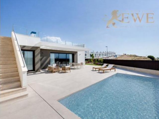 Casa en venta en El Fondo, Mutxamel