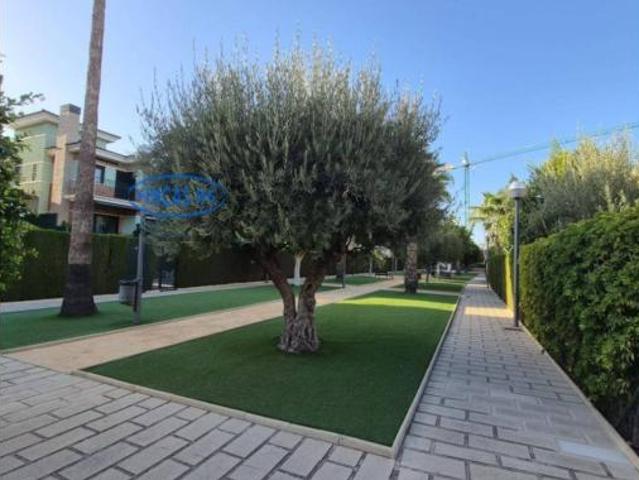 Casa en venta en Urbanització L'Almaixada, l'Alacantí