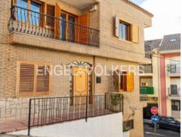Casa en venta en el Camp de Túria, Valencia