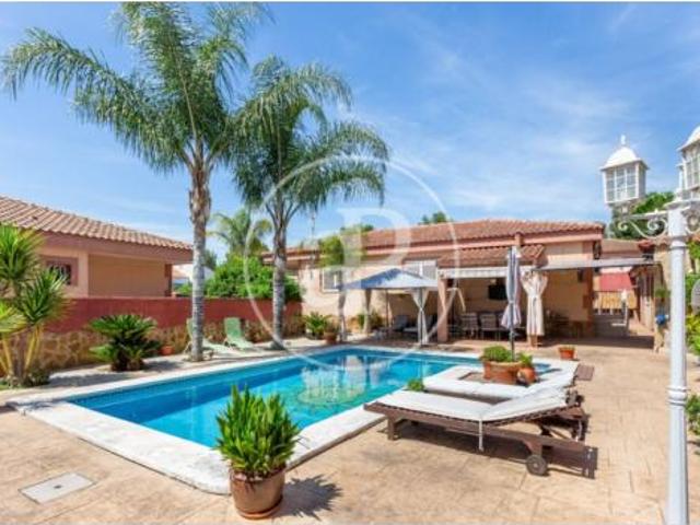 Casa en venta en el Camp de Túria, Valencia