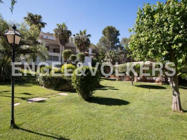 Casa en venta en Urbanització El Peucal, el Camp de Túria