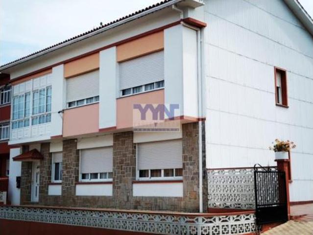 Casa en venta en Narón, Ferrol