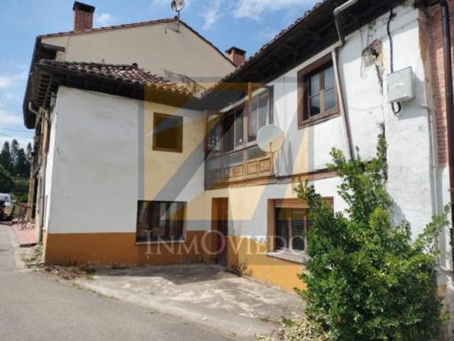 Casa en venta en Nava, Asturias