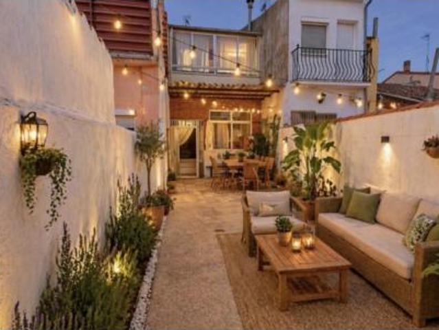 Casa en venta en Nava Del Rey, Castilla y León