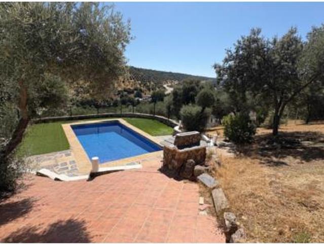 Casa en venta en Navahermosa