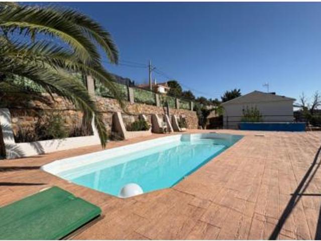 Casa en venta en Navahermosa