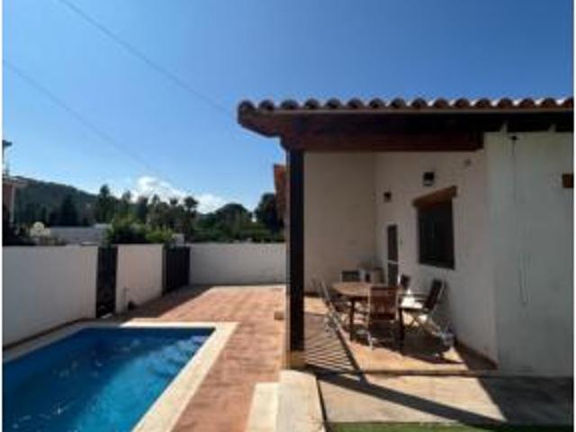 Casa en venta en Navajas, Valencia