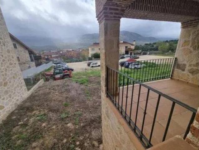 Casa en venta en Navaluenga, Castilla y León
