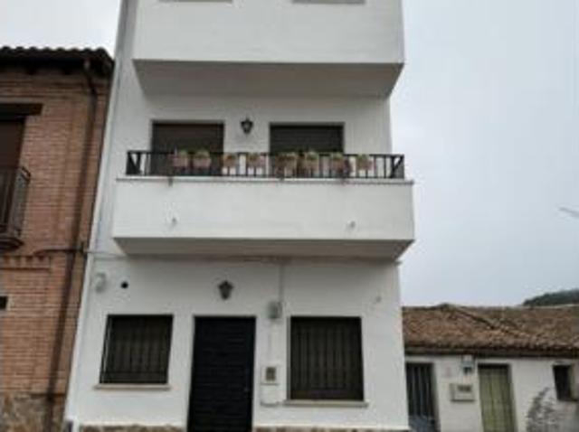 Casa en venta en Navamorcuende, Castilla-La Mancha