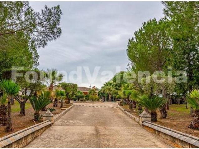 Casa en venta en La Canal de Navarrés, Valencia