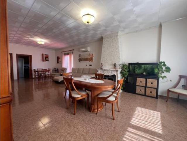 Casa en venta en La Canal de Navarrés, Valencia