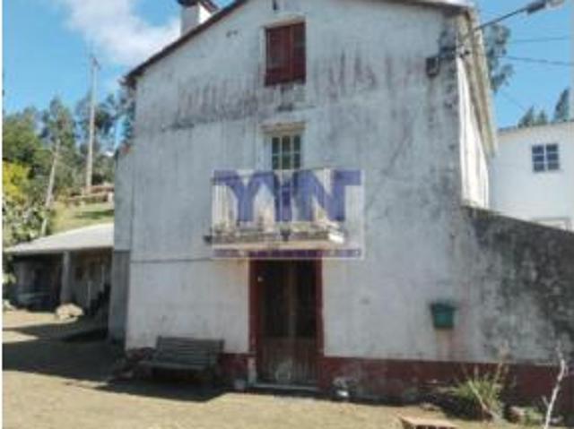 Casa en venta en Anca, Ferrol