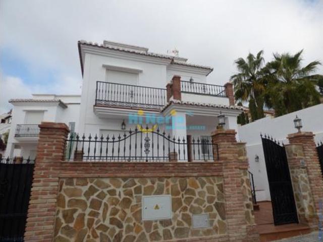 Casa en venta en La Axarquía, Andalucía