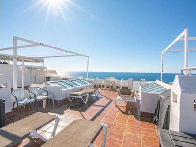 Casa en venta en Maro, La Axarquía