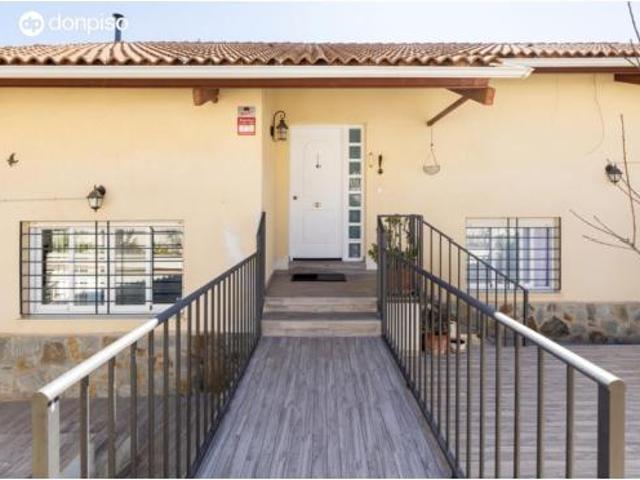 Casa en venta en Comarca de la Vega de Granada, Andalucía