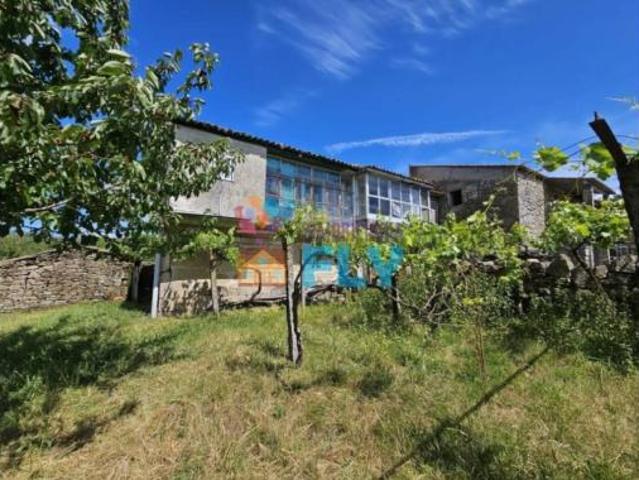 Casa en venta en Nogueira De Ramuín