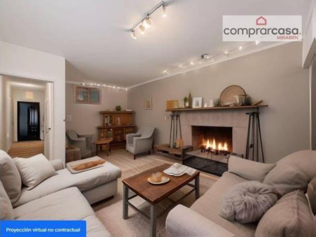 Casa en venta en Noia, A Calzada