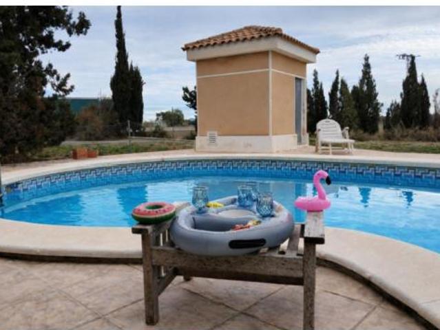 Casa en venta en La Cruz, el Vinalopó Mitjà / El Vinalopó Medio