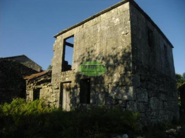 Casa en venta en A Uceira, O Carballiño