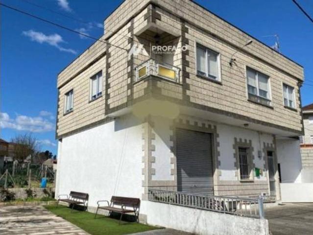Casa en venta en O Carballiño, Galicia