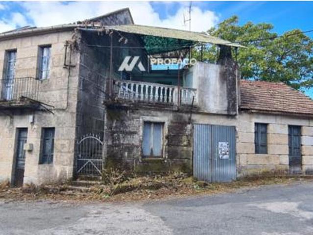 Casa en venta en O Carballiño