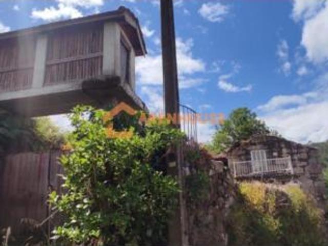 Casa en venta en Mesego, O Carballiño