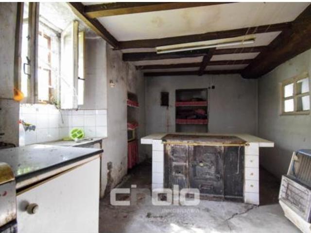 Casa en venta en O Corgo, Lugo