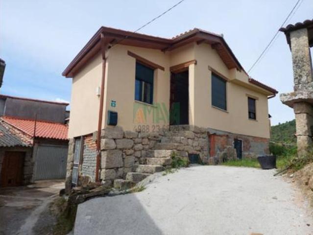 Casa en venta en O Pereiro De Aguiar, Urbanización A Tapada de Bouzas