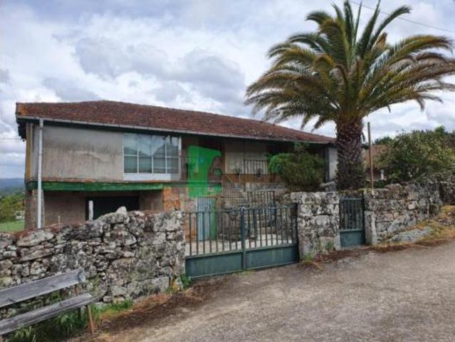 Casa en venta en O Pereiro De Aguiar, Urbanización A Tapada de Bouzas
