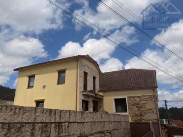 Casa en venta en Atios, Vigo