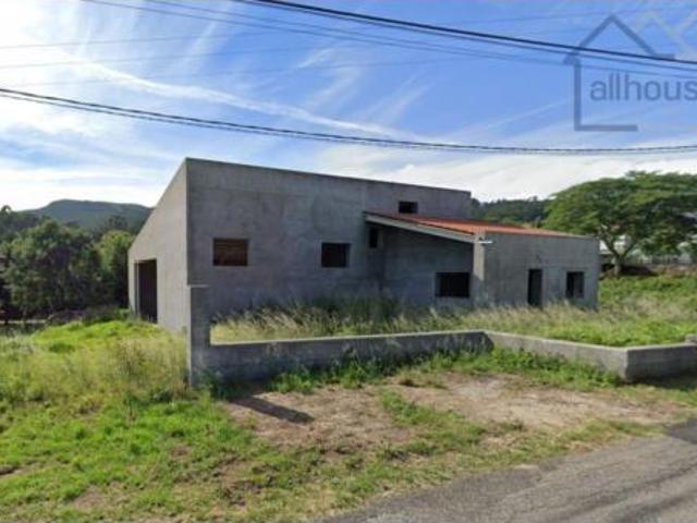 Casa en venta en O Rosal