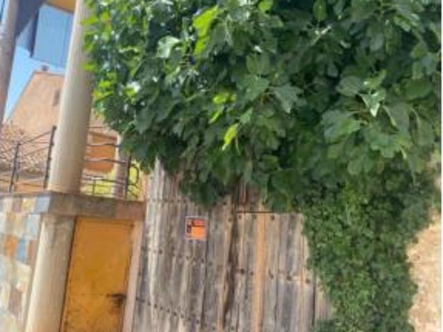 Casa en venta en Allueva, Aragón