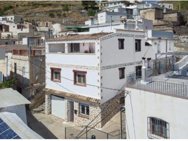 Casa en venta en Olula de Castro, Almería