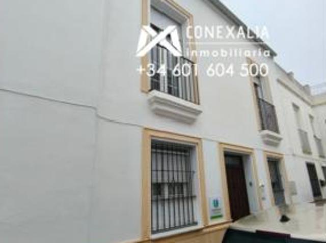 Casa en venta en Barriada Constitución, Olvera