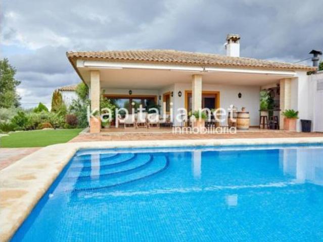 Casa en venta en la Vall d'Albaida, Valencia