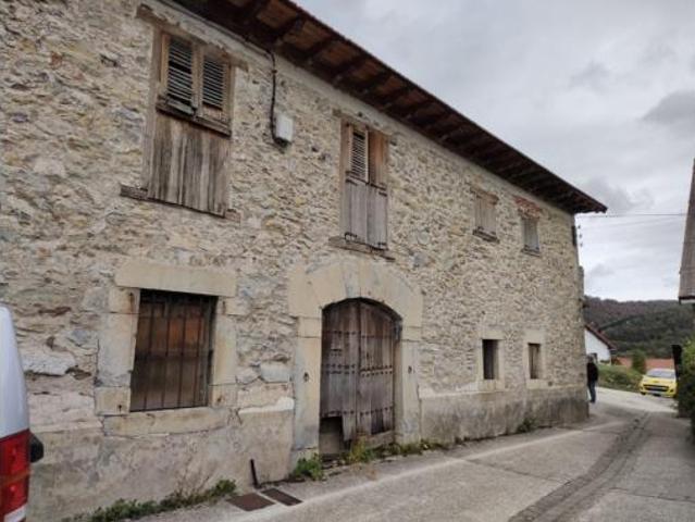 Casa en venta en Pirinioak, Navarra