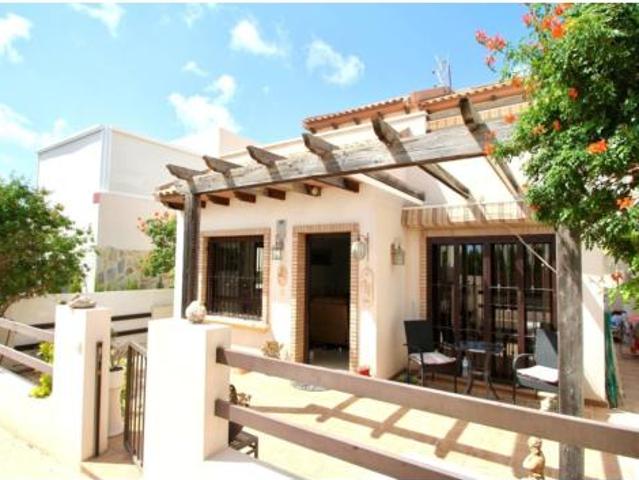 Casa en venta en Orihuela, Villa Martín