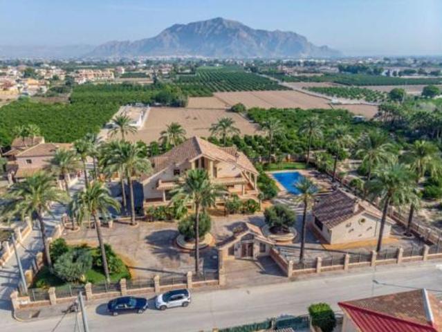 Casa en venta en Molins, el Baix Segura / La Vega Baja