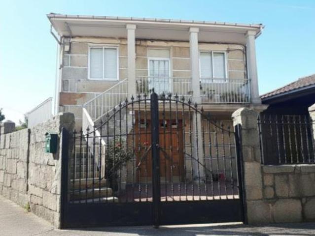 Casa en venta en Covelas, A Limia
