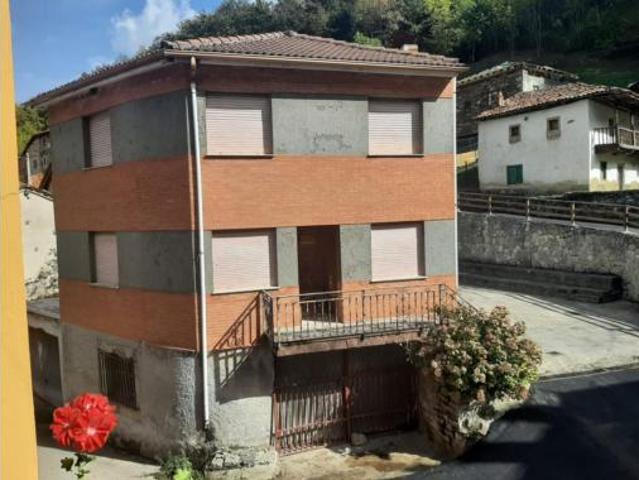 Casa en venta en Oseja De Sajambre, Castilla y León