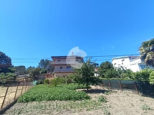 Casa en venta en A Valenzá, Ourense