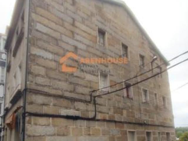 Casa en venta en A Carballeira, Ourense