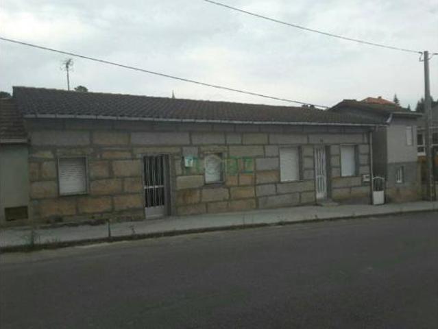 Casa en venta en Rairo, Ourense