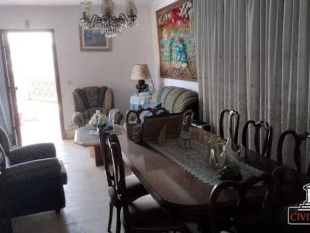 Casa en venta en Montealegre, Ourense