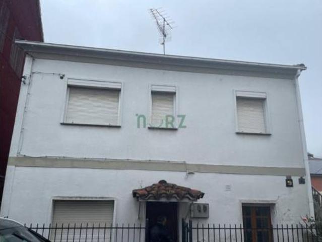 Casa en venta en Ourense, Casco Vello